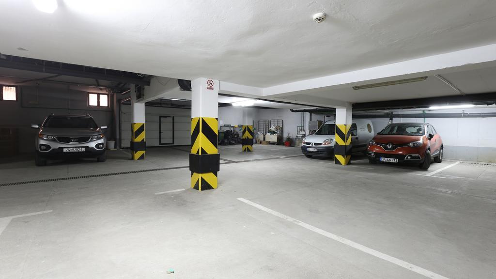 Hotel Zlatnik Belgrad Zewnętrze zdjęcie