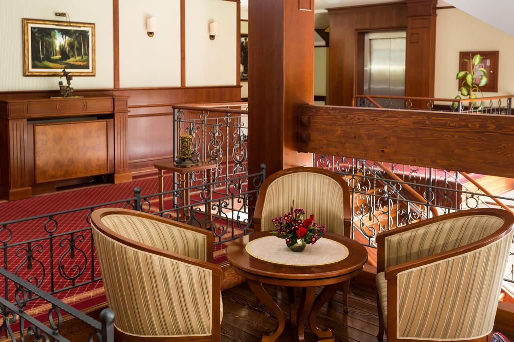 Hotel Zlatnik Belgrad Zewnętrze zdjęcie
