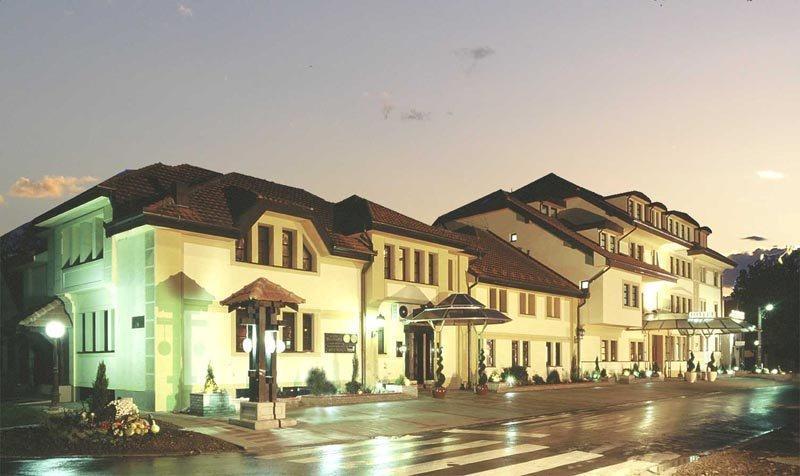 Hotel Zlatnik Belgrad Zewnętrze zdjęcie