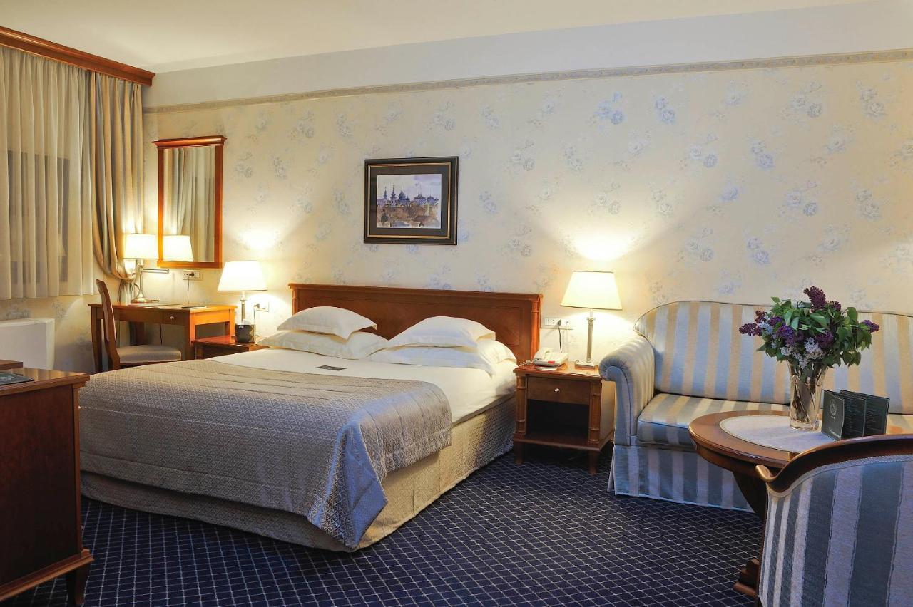 Hotel Zlatnik Belgrad Zewnętrze zdjęcie